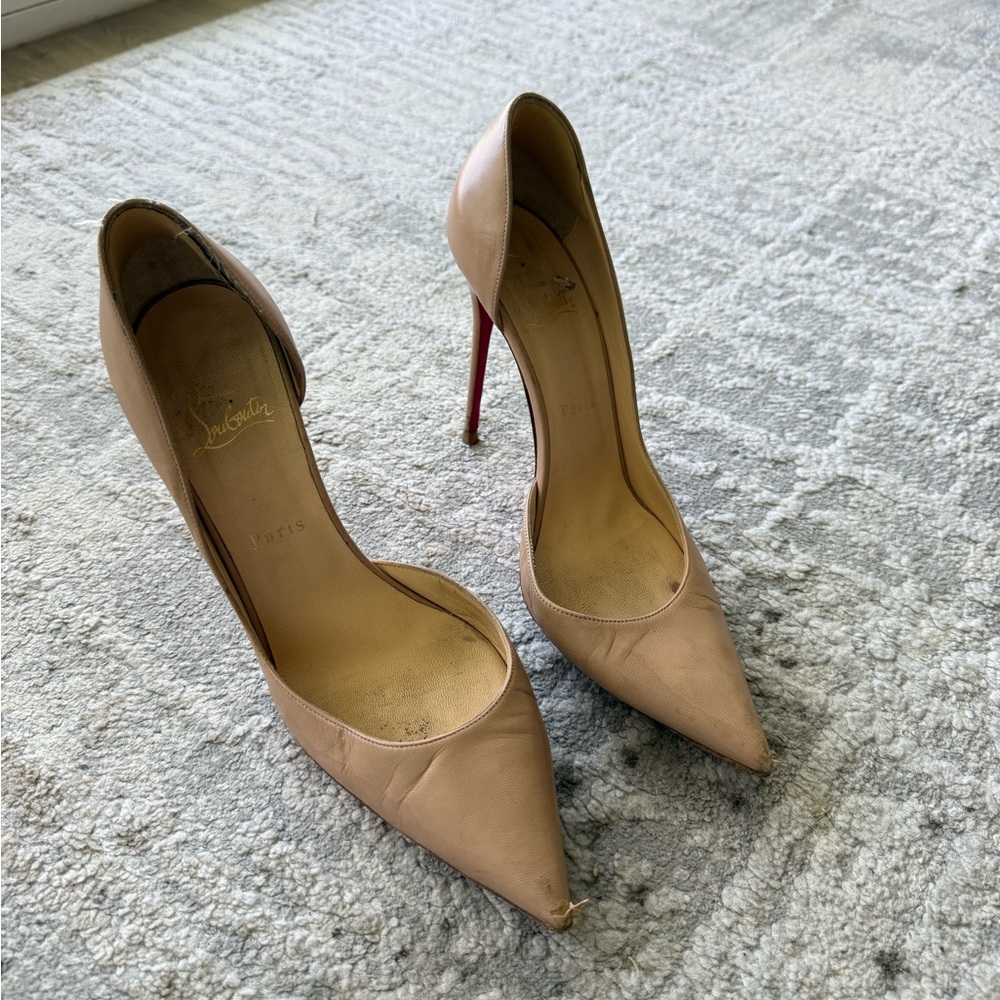 Christian Louboutin Beige Heels with Red Soles